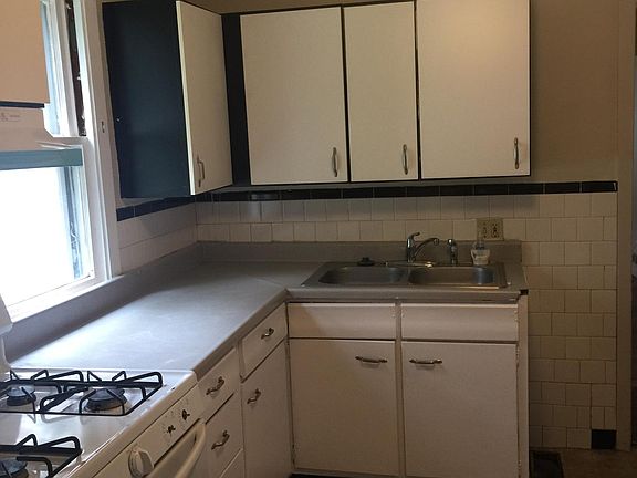 5th image of 7026 Theodore Ave