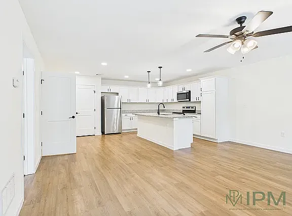 2588 Emma Ln — Photo 3
