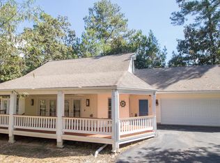 9200 Old Walnut Rd, Ocean Springs, MS 39564