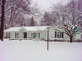 3765 N Darlington, Bloomfield Hills, MI 48301