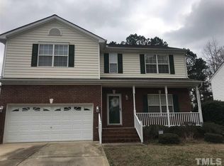 2932 Dawnbrook Dr, Raleigh, NC 27604