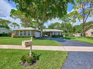 2703 NW Timbercreek Cir, Boca Raton, FL 33431
