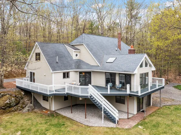 17 Stone Pound Lane, Atkinson, NH 03811-2260