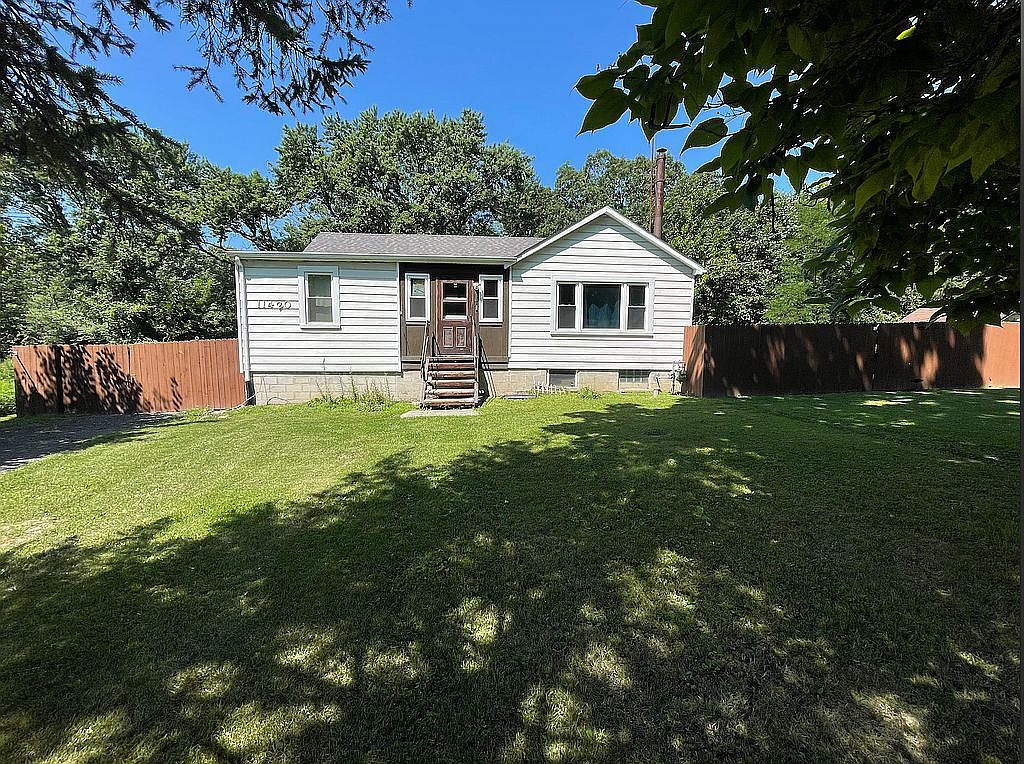 11420 Burr St, Crown Point, IN 46307 Zillow