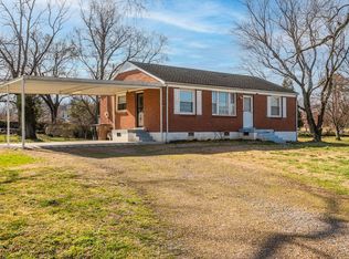 3704 Ezell Rd, Nashville, TN 37211