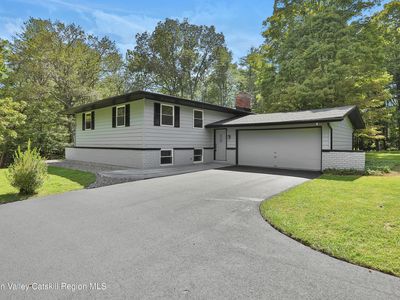 78 Van De Bogart Road, Woodstock, NY, 12498