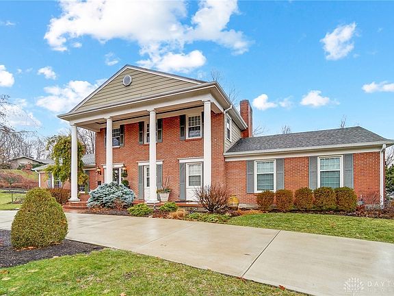 3rd image of 3341 Beaumonde Ln