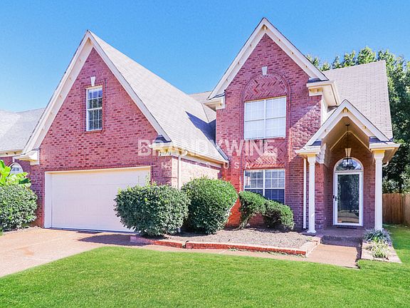 2nd image of 2376 Oak Springs Dr