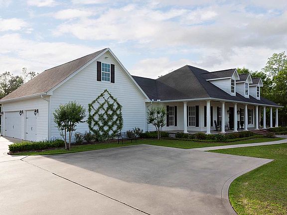 2nd image of 11260 Plantation Oaks Ln