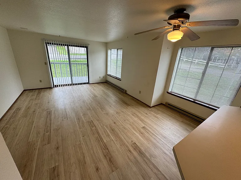 2150 Douglas Ave #1 — Photo 1