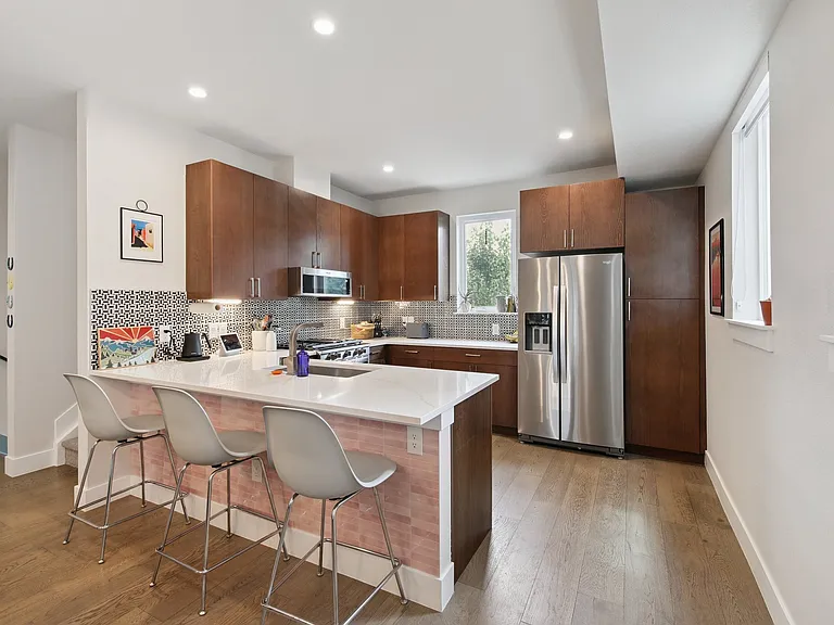 3541 S Emerson St #E — Photo 7