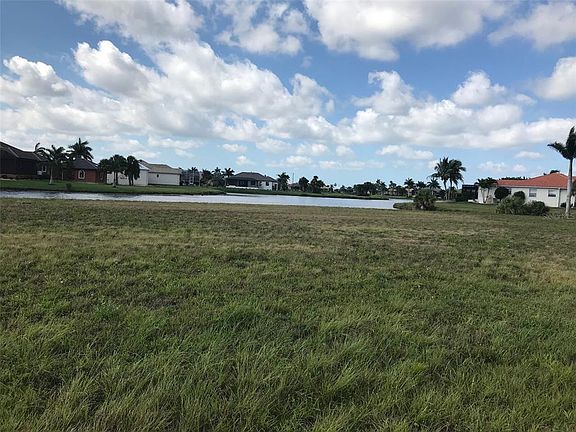 4th image of 24165 Savory Ln