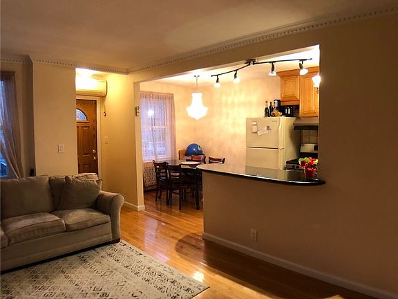 3rd image of 136-27 58th Ave #1