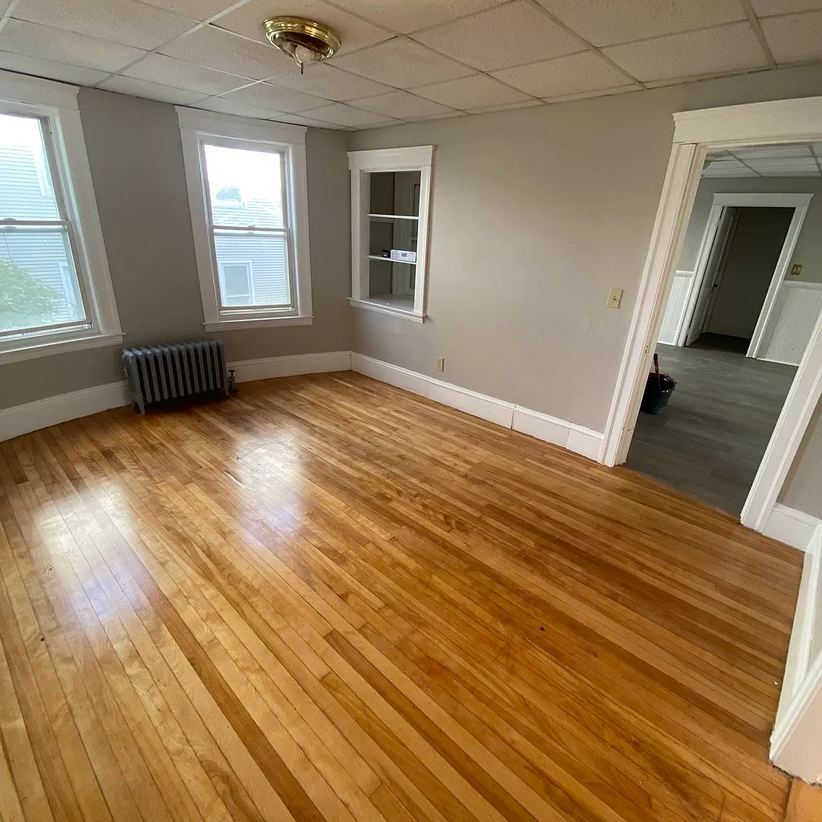 2 bed, 1.0 bath, 1100 sqft, $2,200 — Photo 3