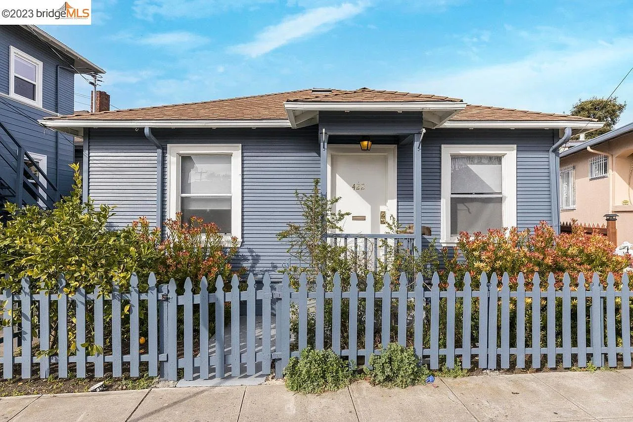 1 bed, 700 sqft, $3,200 — Photo 1