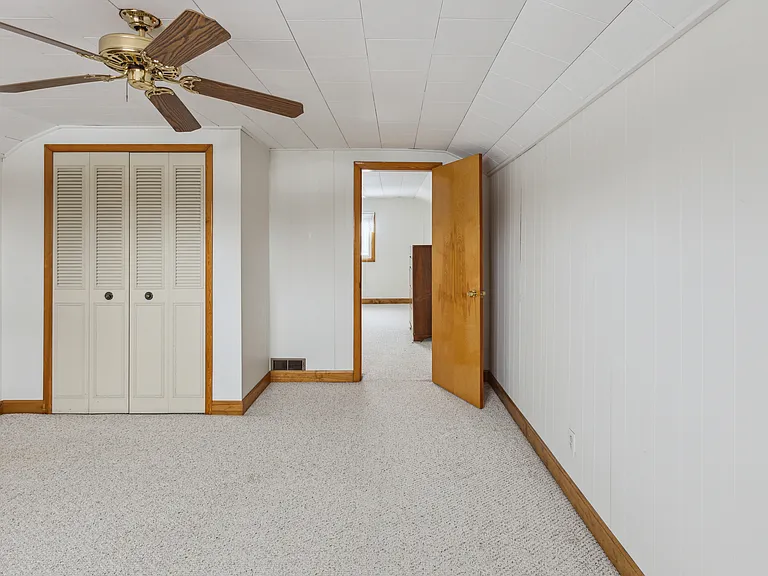 2206 S Monroe St — Photo 5