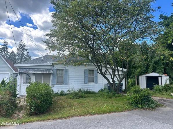108 Gullott Drive, Rotterdam, NY 12306