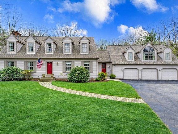 2nd image of 113 Log Rd