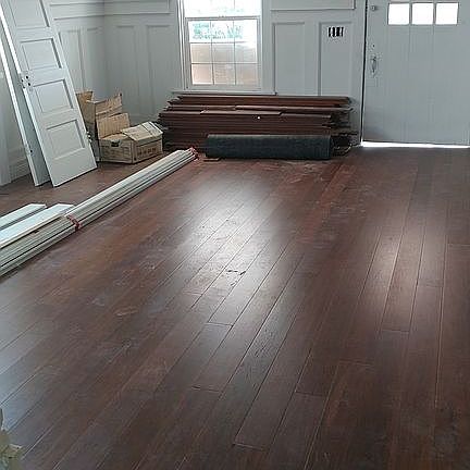 5th image of 152 N Benton Way