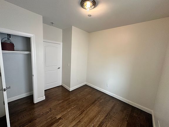5th image of 52 John St #1
