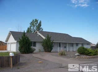 4305 Falcon Dr, Fallon, NV 89406