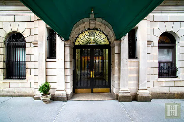 Sold by Halstead Real Estate | media 10