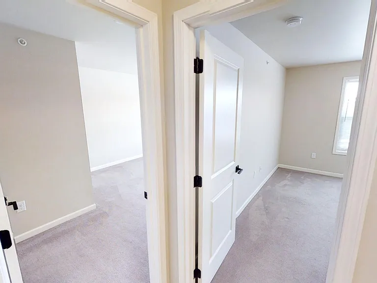 Glen Esk Apartments — Photo 23