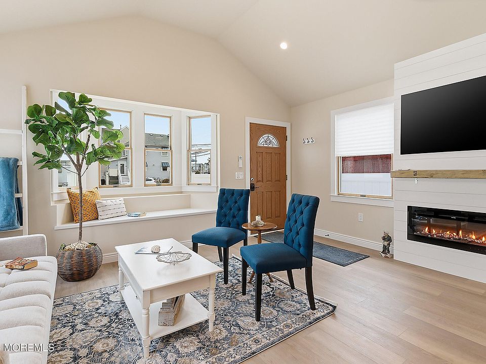 1st image of 105 O Street