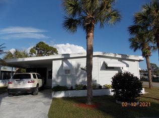 2 Iroquois Dr N, Fort Myers Beach, FL 33931