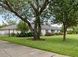 7012 Serrano Dr, Fort Worth, TX 76126