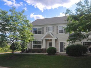 4517 Victor Path UNIT 1, Hugo, MN 55038