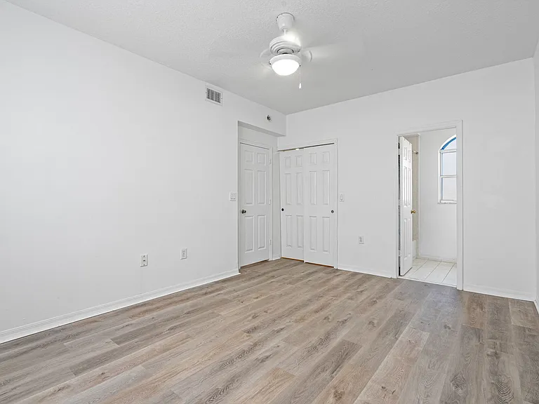 8520 NW 139th Ter #1602 — Photo 13