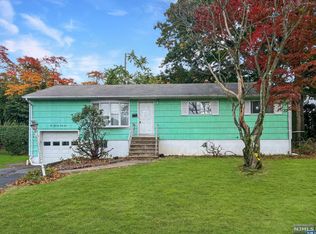 169 Bedford Rd, Dumont, NJ 07628