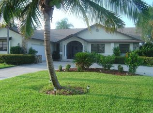 3302 SW 7th Ln, Cape Coral, FL 33991