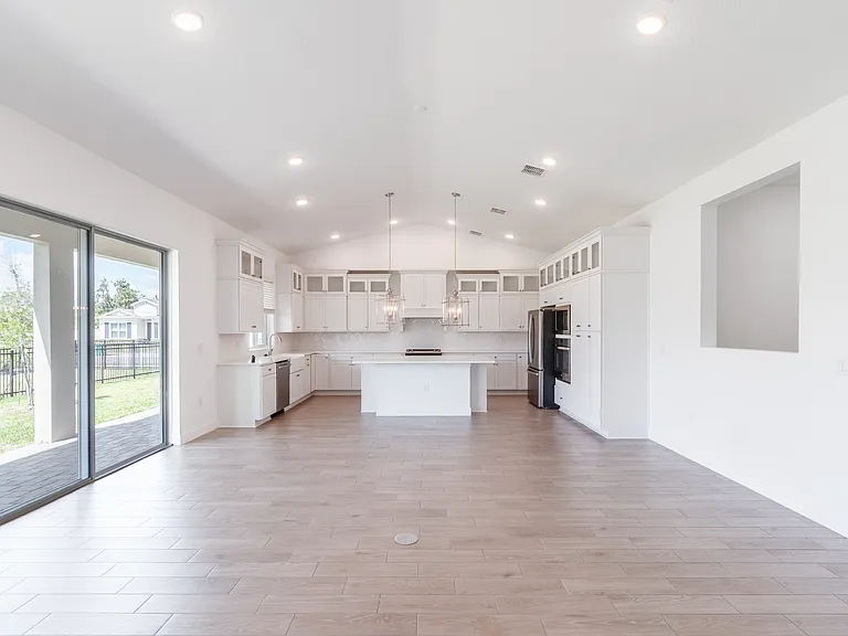 3412 Armen Dr — Photo 3
