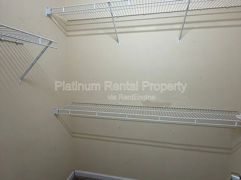 5975 Waterford Pl — Photo 17
