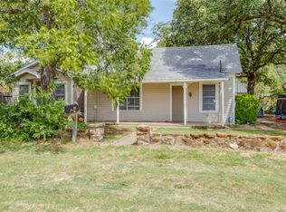 103 E 16th St, Joshua, TX 76058