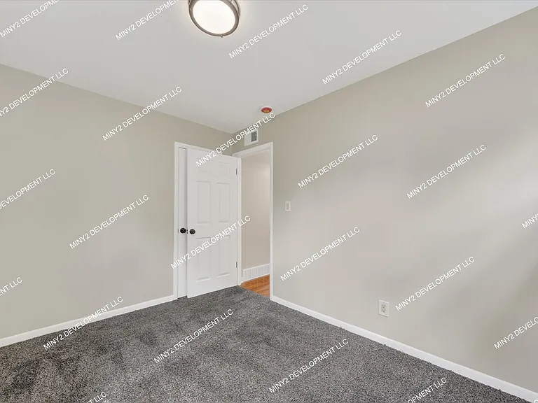 24273 Lauren Ave — Photo 14