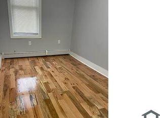 2868 E 195th St APT 1, Bronx, NY 10461