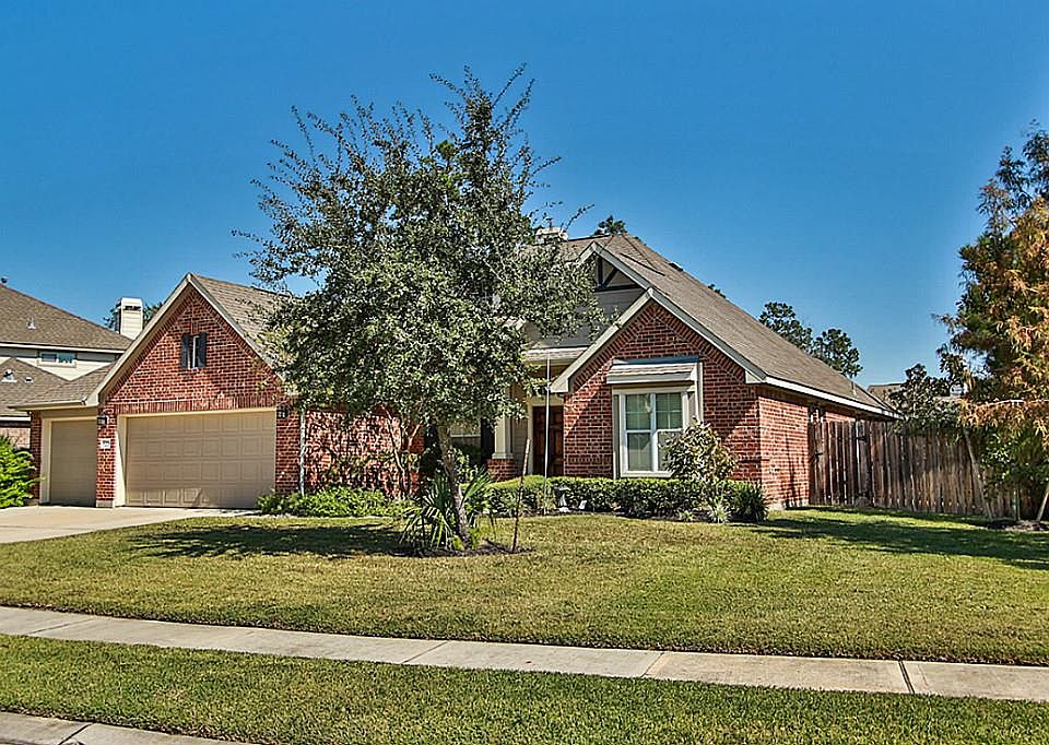 1st image of 31906 Wildwood Park Ln