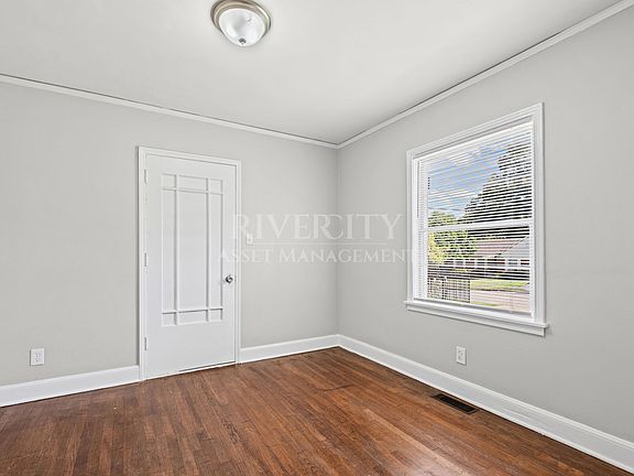 5th image of 1232 Vaughn Rd