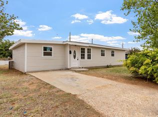 1010 NE 2nd St, Andrews, TX 79714