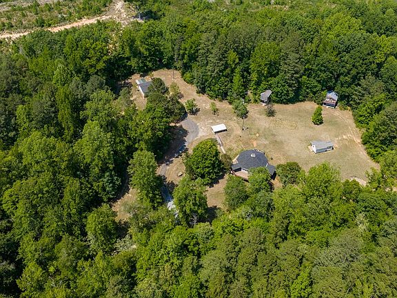 2nd image of 2533 Beech Forest Rd