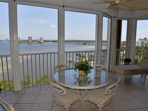 4th image of 4137 Bay Beach Ln Unit 586