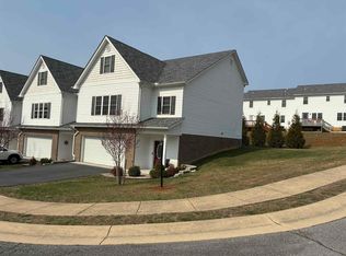 15 Collinswood Way, Staunton, VA