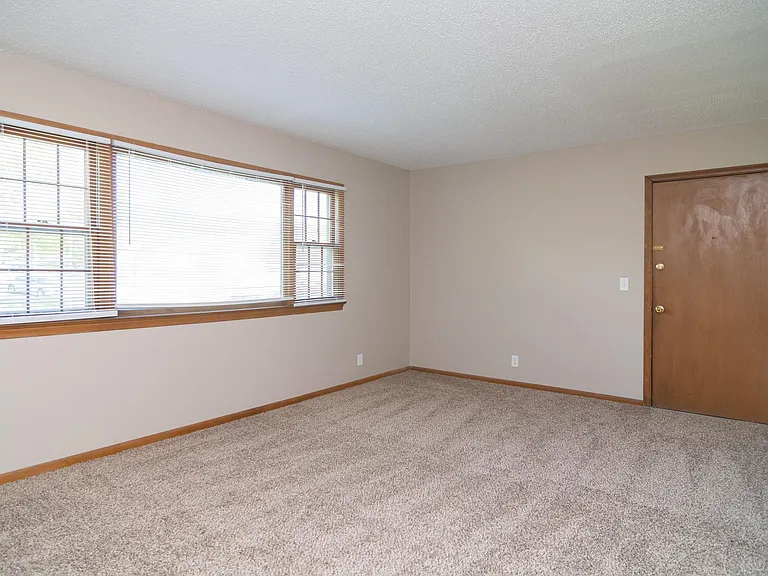2323 Village Court — Photo 10