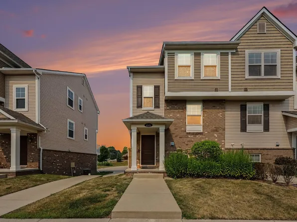 4576 Bradley Cir Unit 25, Troy, MI 48085