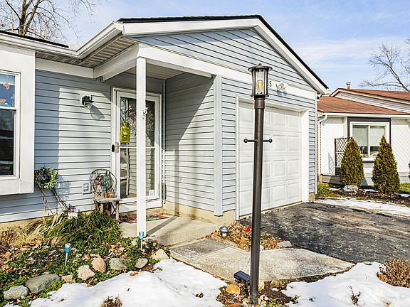 2nd image of 4335 Lawn Pl
