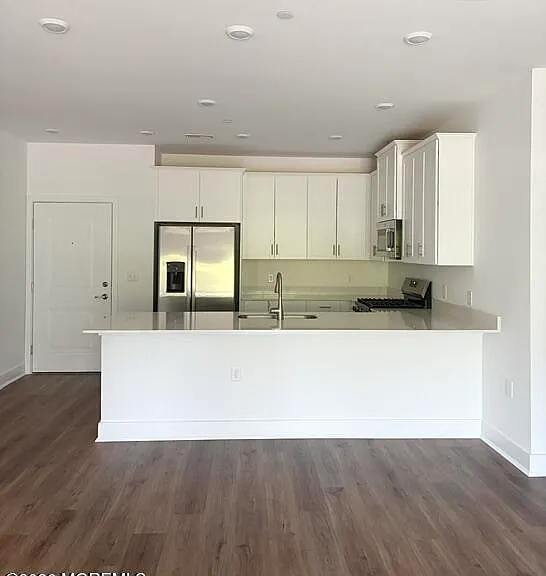 29104 Radford Ct #2904 — Photo 11