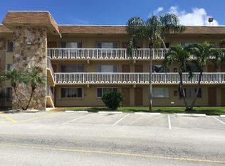 500 Village Green Cir #303, Lake Worth, FL 33461